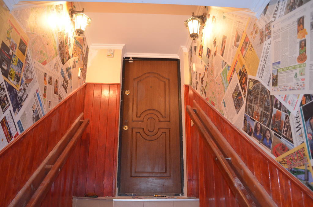 Chemodan Hostel โอเดสซา ภายนอก รูปภาพ