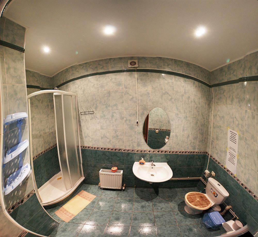 Chemodan Hostel โอเดสซา ภายนอก รูปภาพ