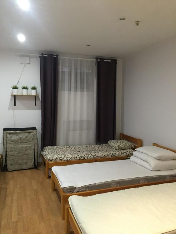 Chemodan Hostel โอเดสซา ภายนอก รูปภาพ