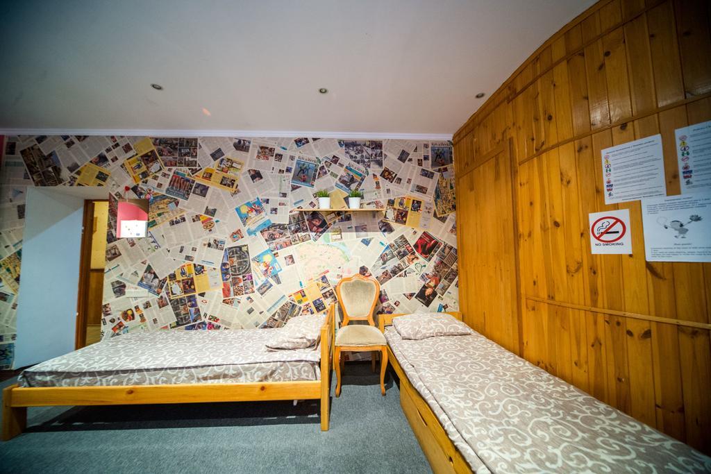 Chemodan Hostel โอเดสซา ภายนอก รูปภาพ
