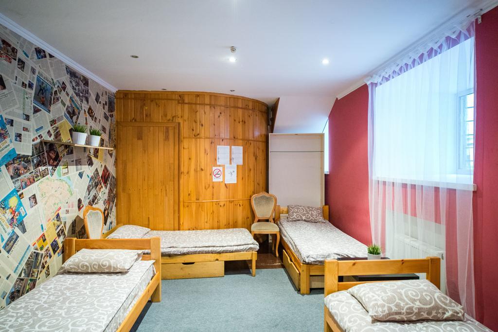 Chemodan Hostel โอเดสซา ภายนอก รูปภาพ